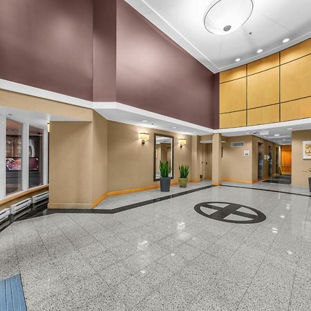 1-Br Condo In Downtown Coal Harbour With Parking And City Views Ванкувър Екстериор снимка