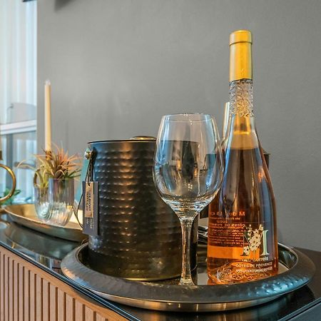 1-Br Condo In Downtown Coal Harbour With Parking And City Views Ванкувър Екстериор снимка