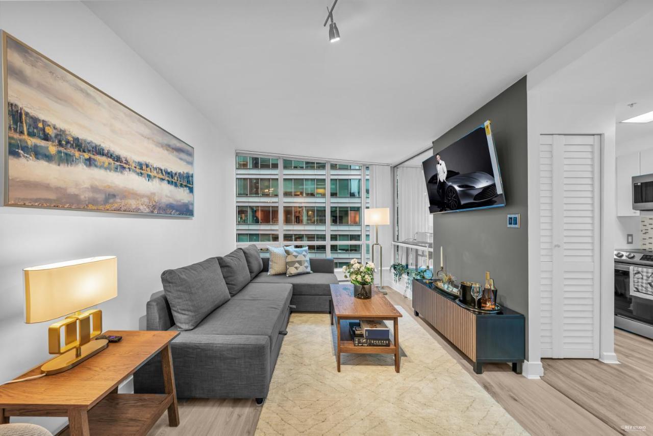 1-Br Condo In Downtown Coal Harbour With Parking And City Views Ванкувър Екстериор снимка